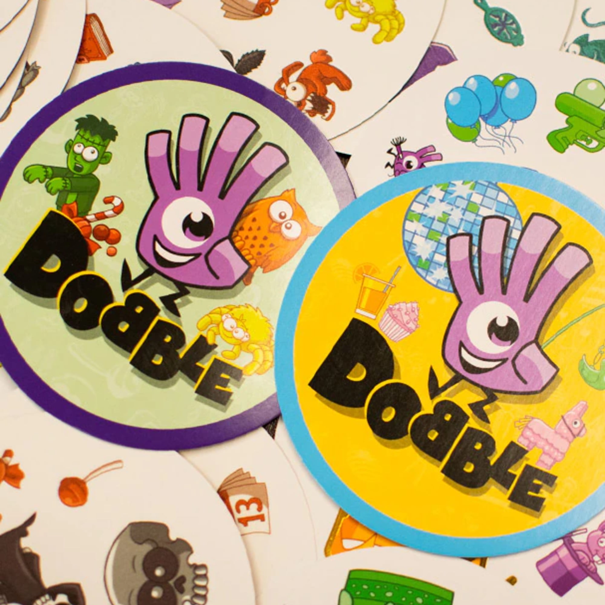 Dobble Jogo De Cartas Party Game Lata Divertido Festa Amigos - R$ 61,72