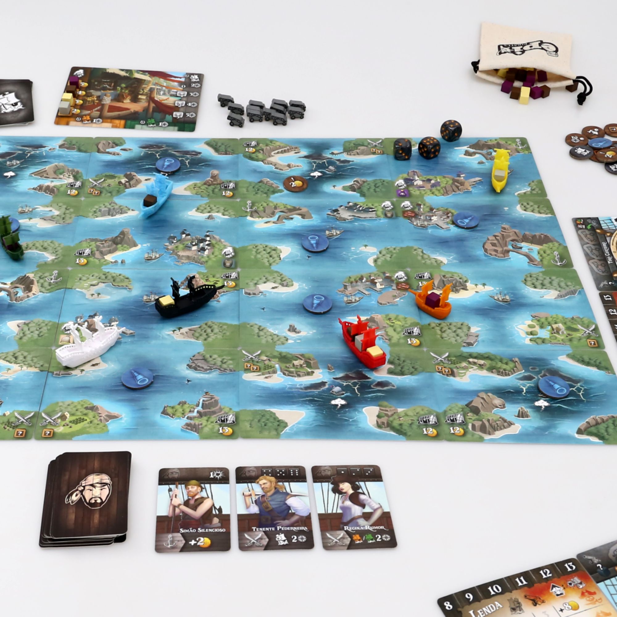 Jogo de cartas Potato Pirate Play, diferentes tipos de navios