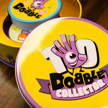 Dobble: Collector - Latão (Brilha no Escuro e Detalhes Dourados)