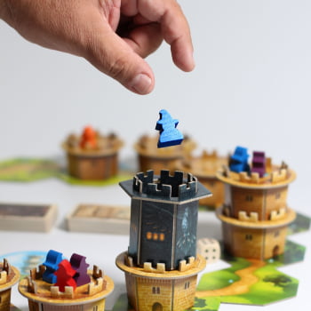 Jogo Wandering Towers