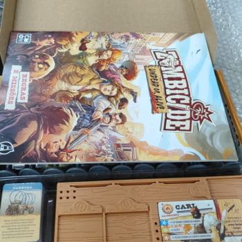 Jogo Zombicide : Undead or Alive ***AVARIADO***